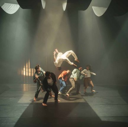 R. BOITEL / GROUPE ACROBATIQUE DE TANGER
